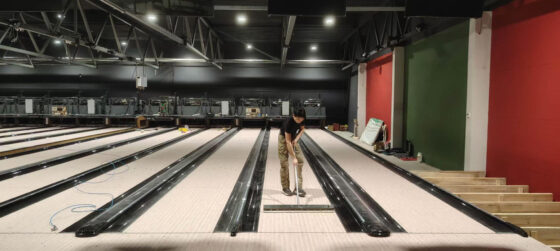 Red Sun Lane Conditioner Applicator | Bowling Lane Maintenance